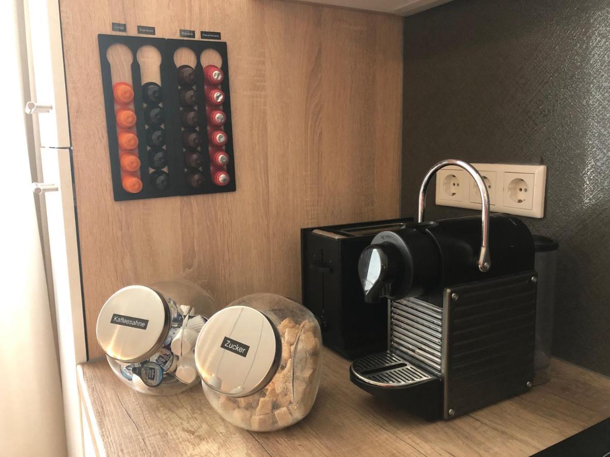 Am City Apartment 24H Self-Check-In, Free Parking, U-Bahn 350M, Netflix نورنبيرغ المظهر الخارجي الصورة